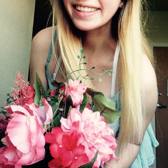 Baby Blue Ruffle Tank Top - Picture 6 of 10